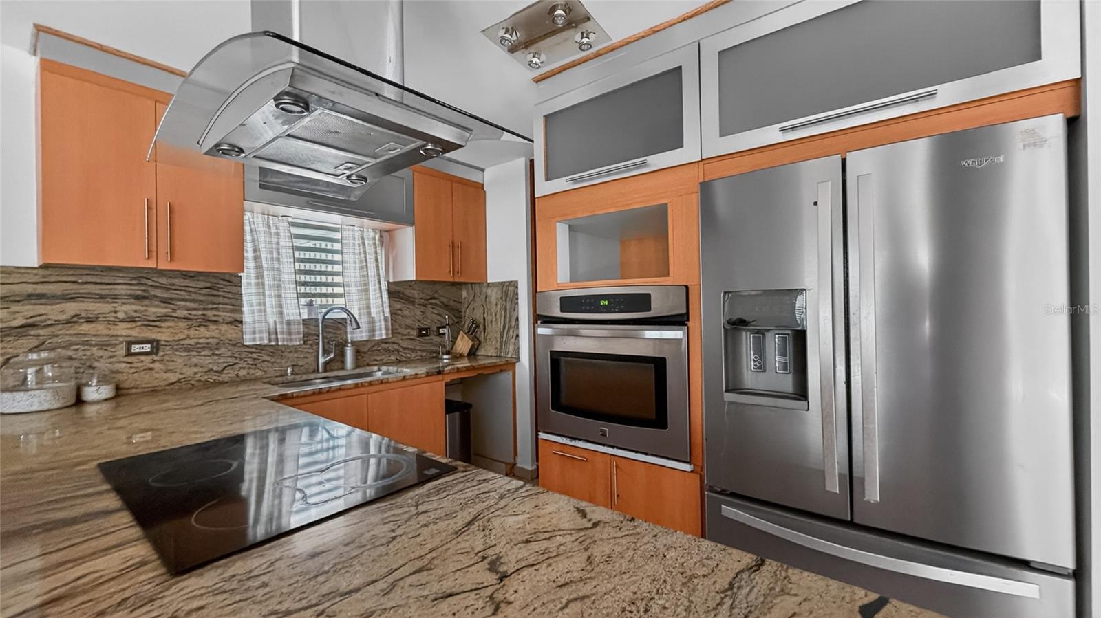 M5 River Gardens, Principal, PR