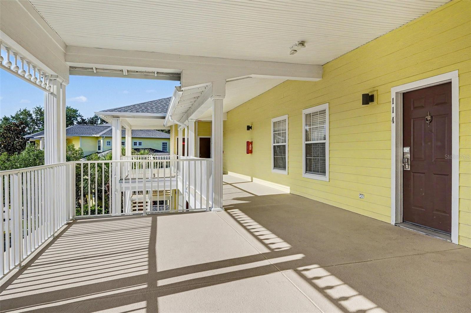 114 Lucaya Loop, FL