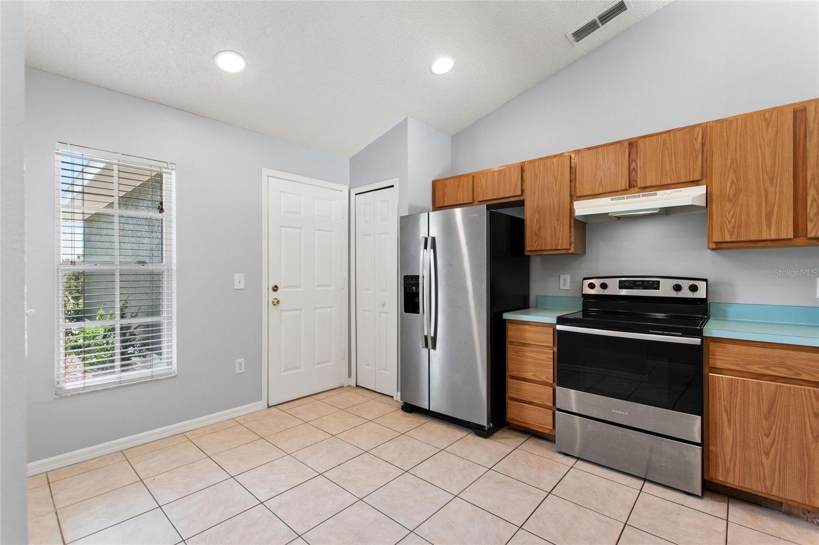 128 Burgoyne Loop, FL