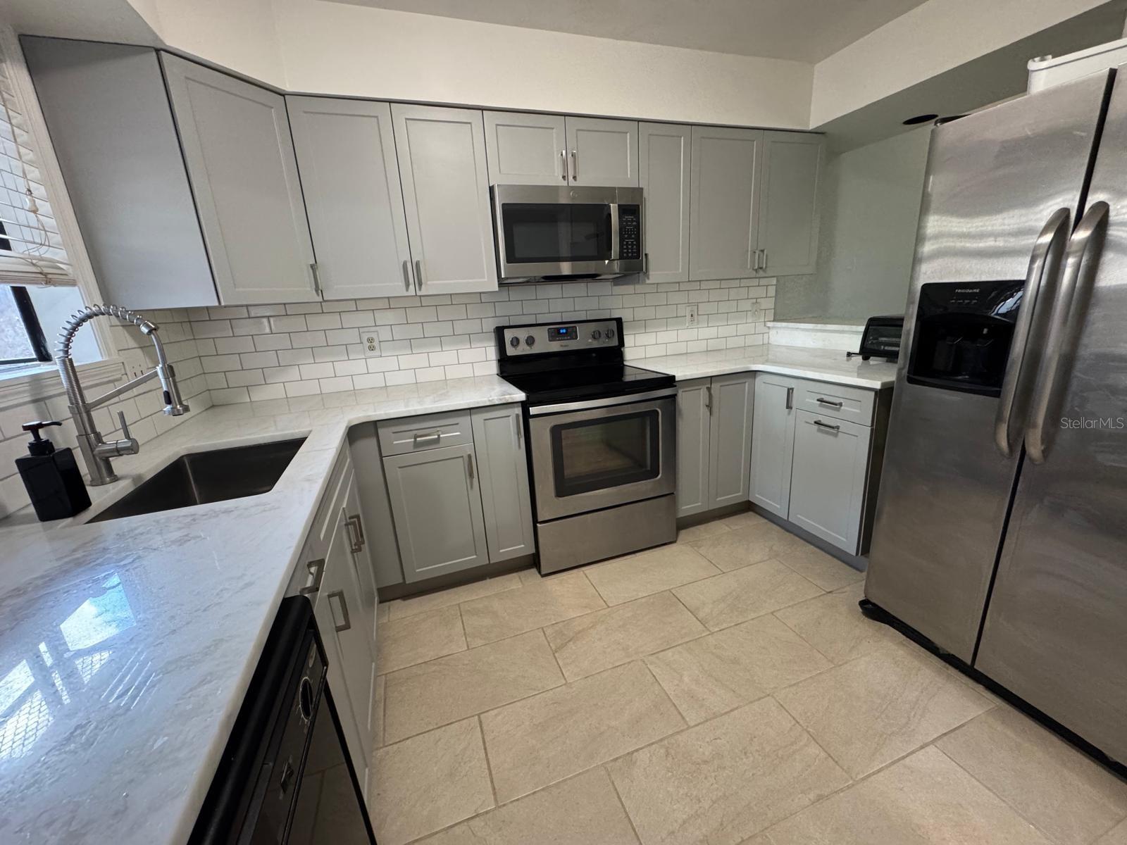 940 Douglas Avenue, FL
