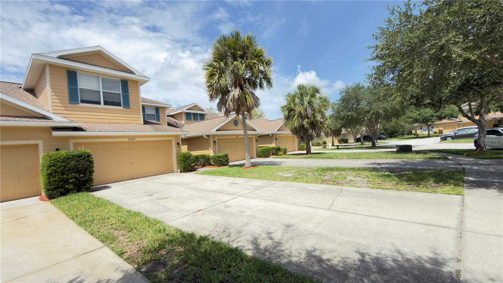 20404 Harvest Oak Court, FL