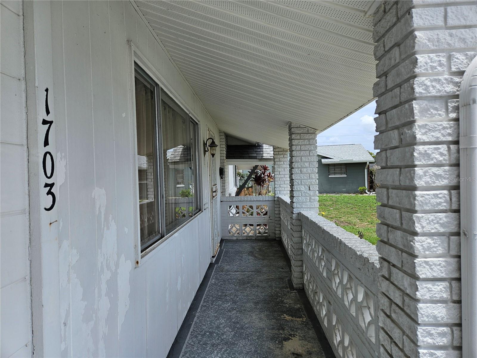 1703 Amhurst Circle, FL