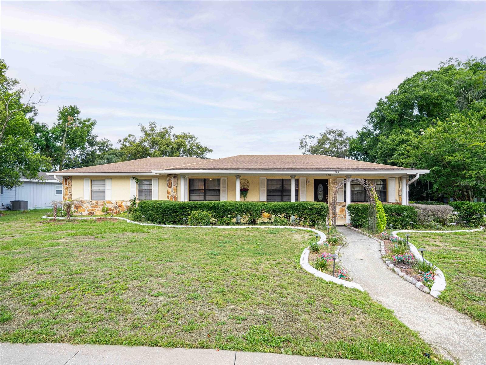 200 Main Avenue, FL