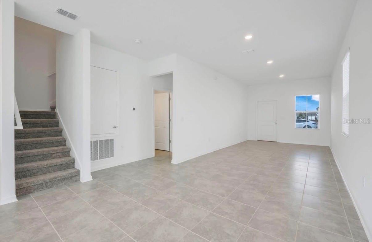 2550 Skyline Loop, FL
