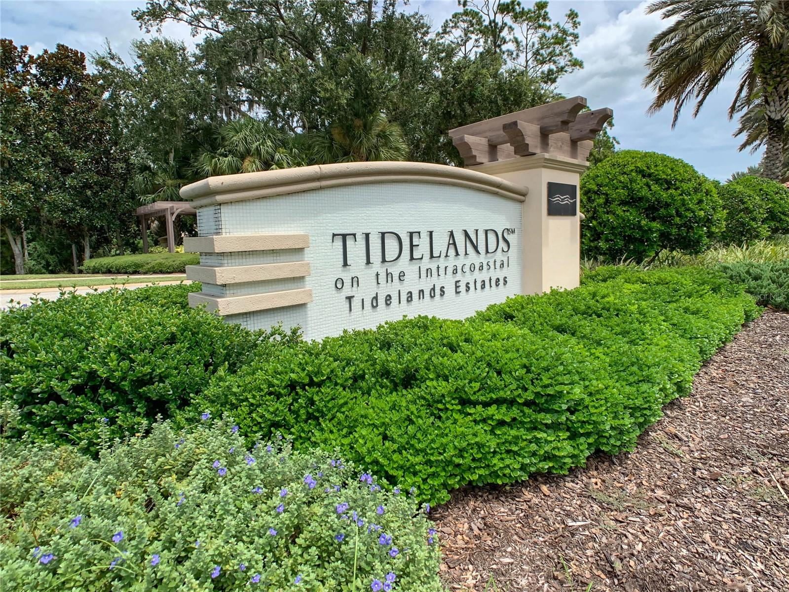 60 Riverview Bend, FL