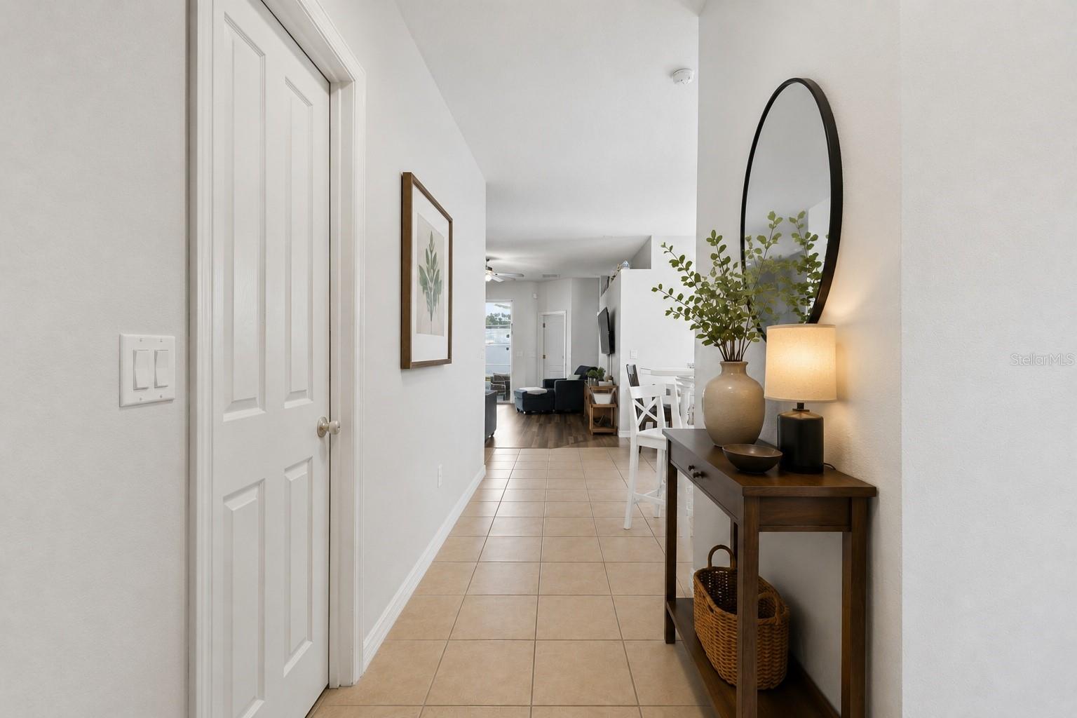 872 Sussex Drive, FL