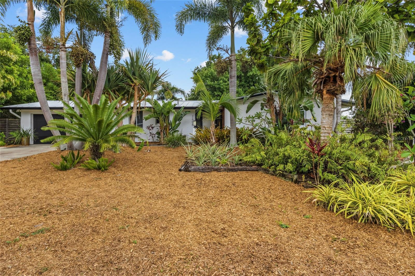 2605 Botany Avenue, FL