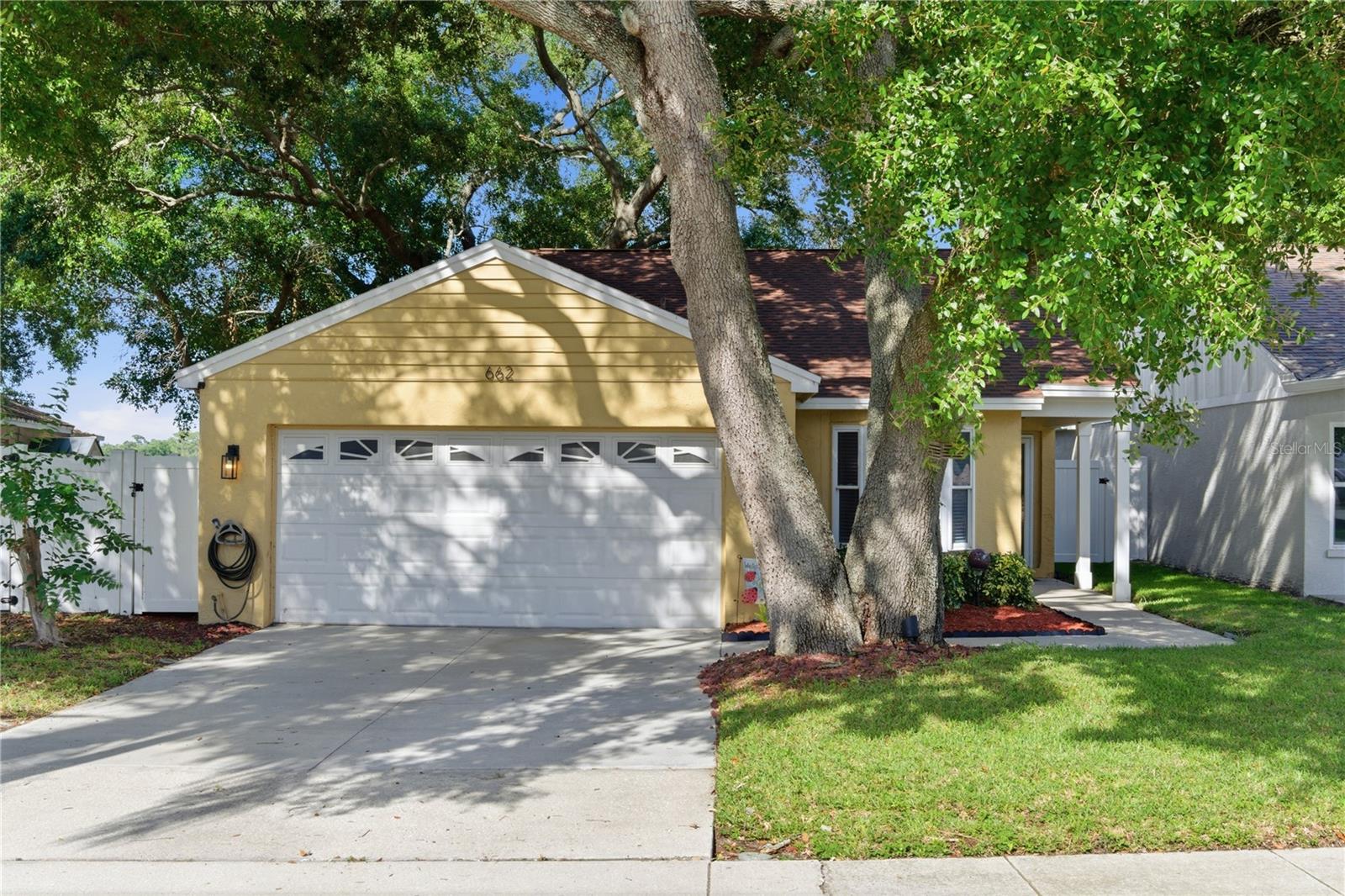 662 Bellingham Place, FL