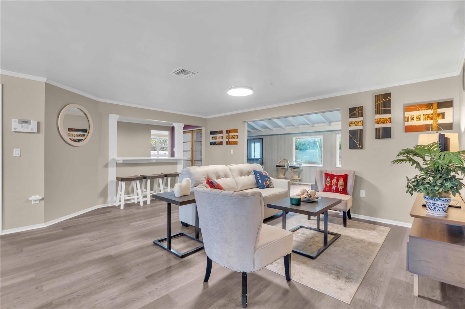 7420 Cass Circle, FL
