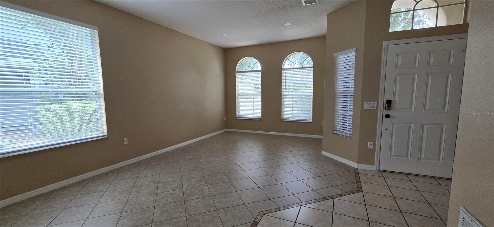 2227 Oakington Street, FL