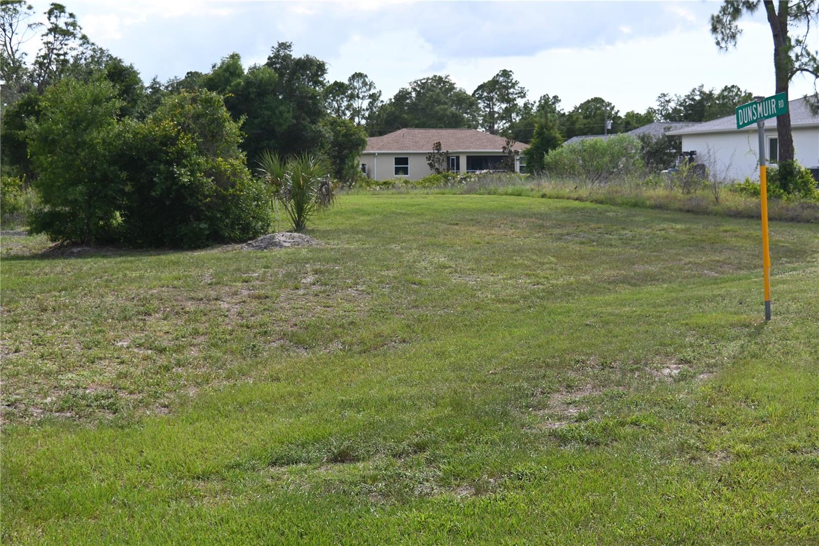 Charmer Lane, FL