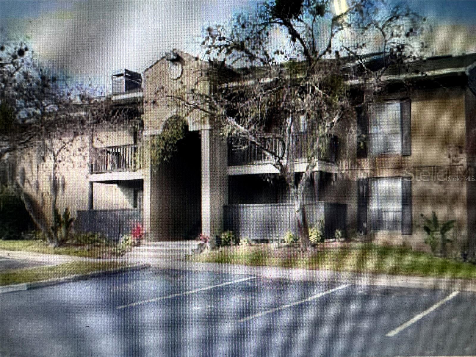 355 Wymore Road, FL