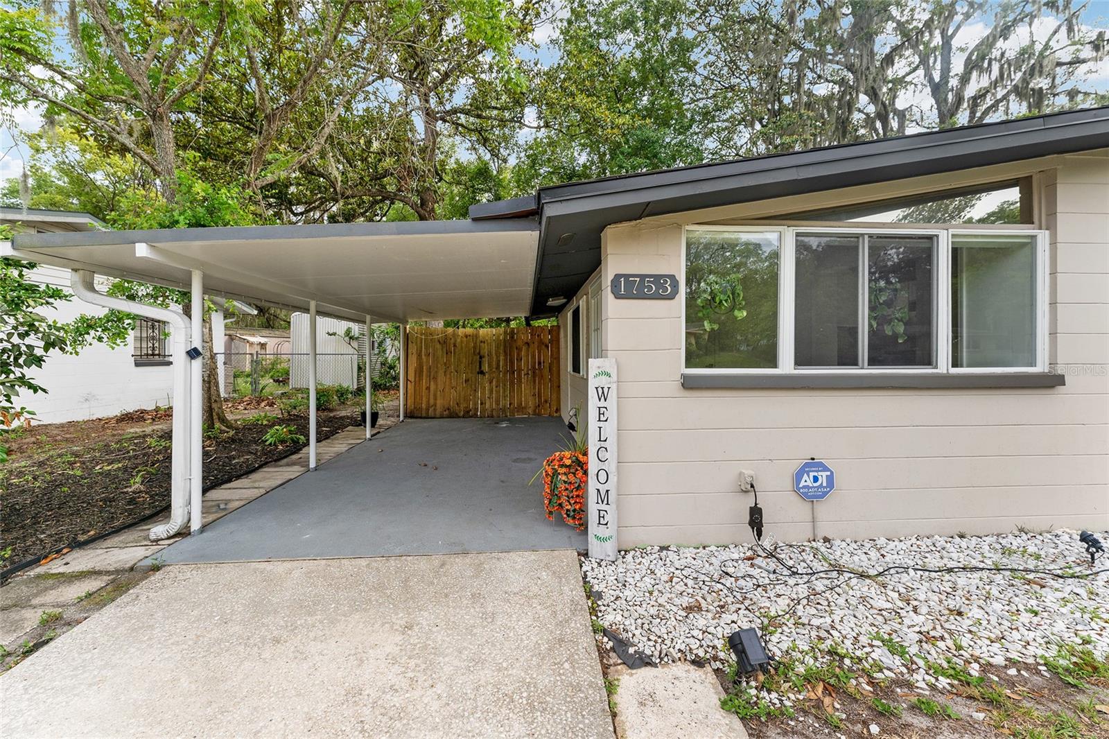 1753 20th Place, FL
