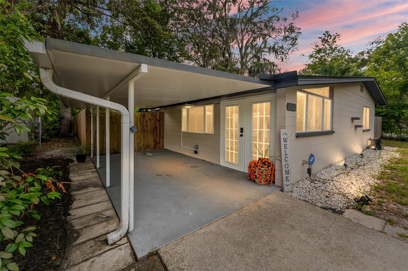 1753 20th Place, FL