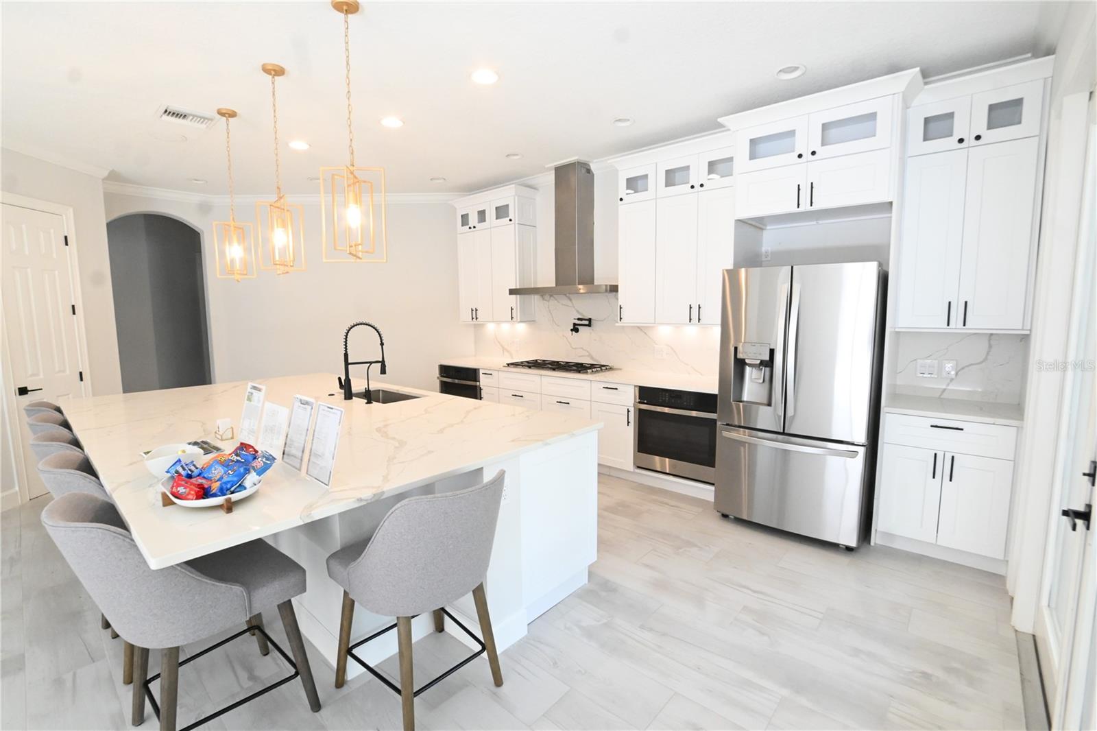 6119 Foxfield Court, FL