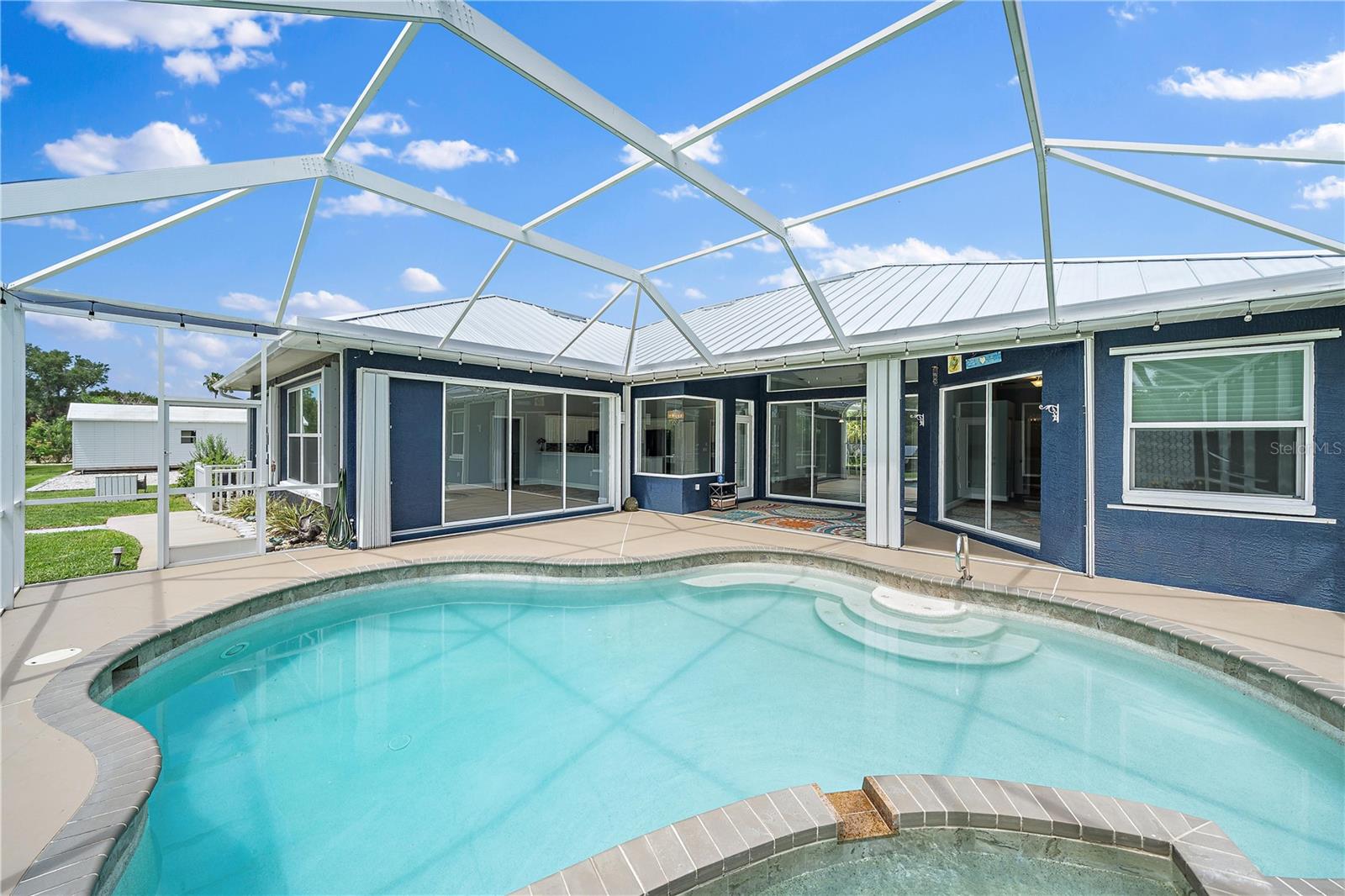 1052 Eppinger Drive, FL