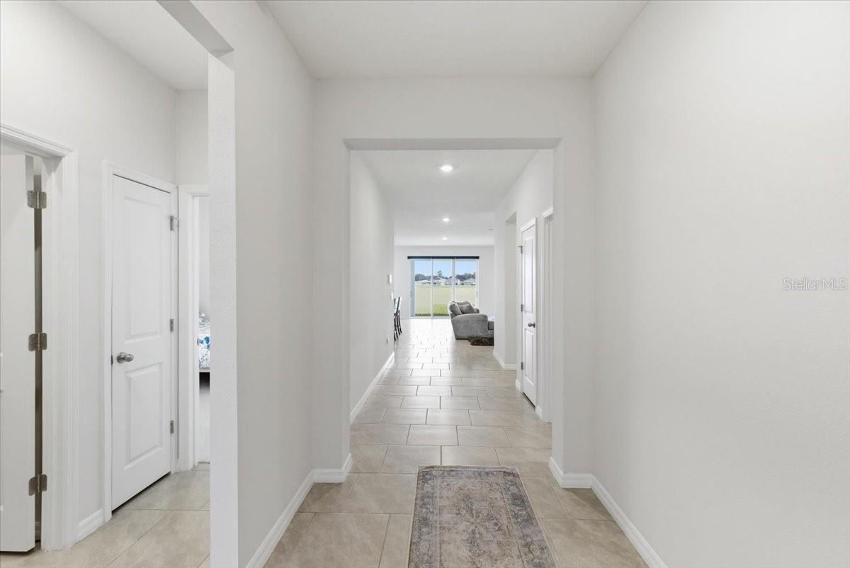 1413 Tropical Oasis Avenue, FL