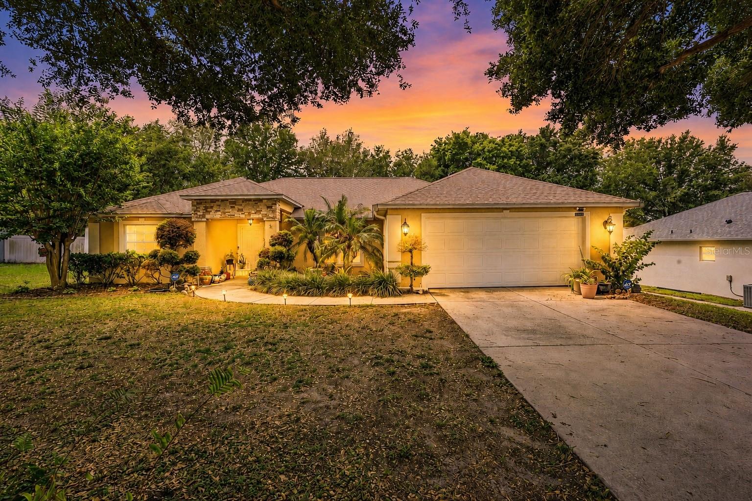 10418 Vista Pines Loop, FL