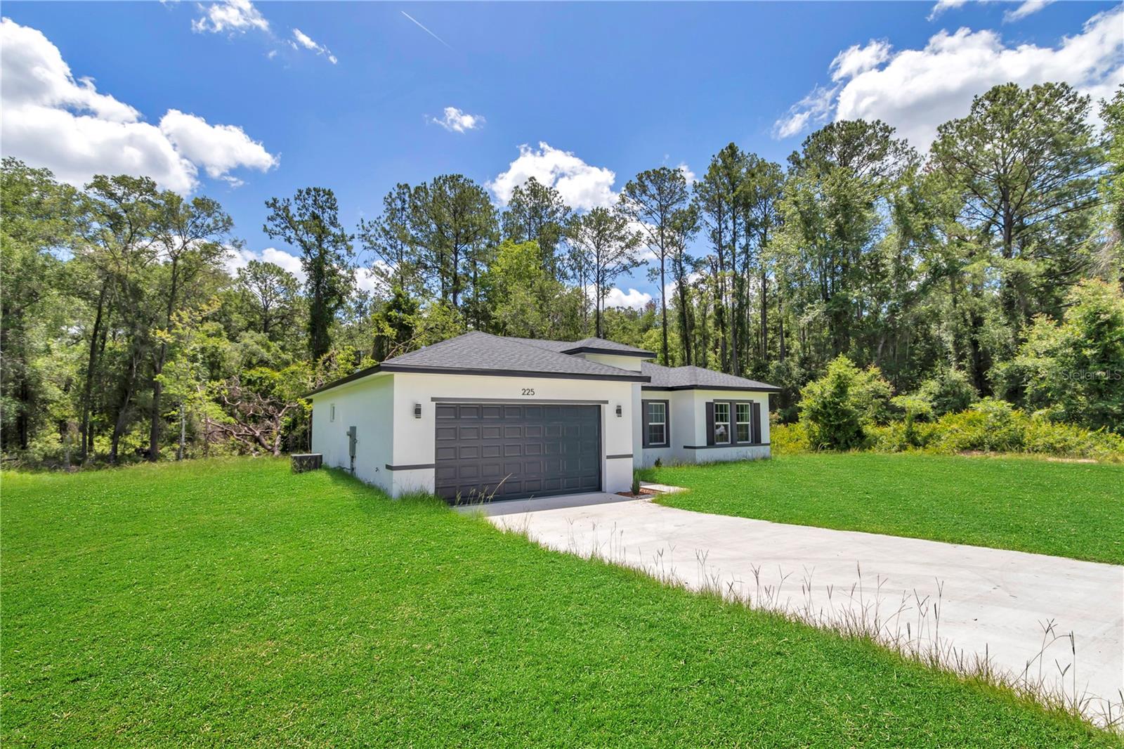 225 Caldwell Drive, FL
