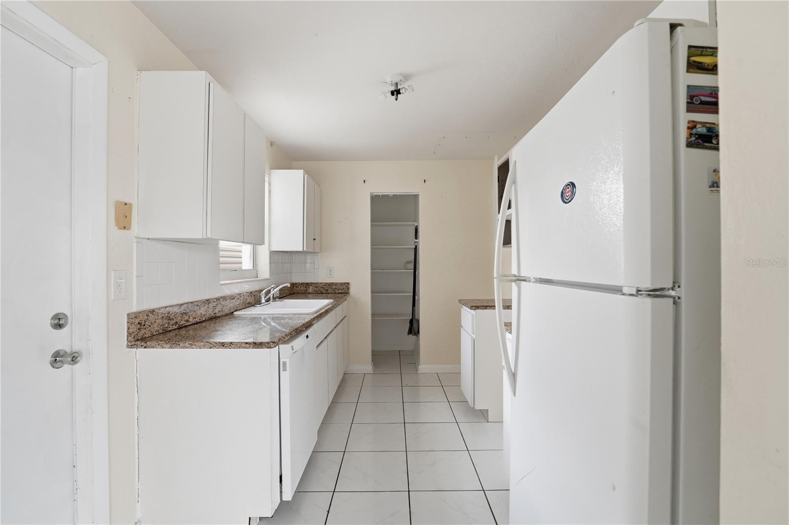 21123 Glendale Avenue, FL