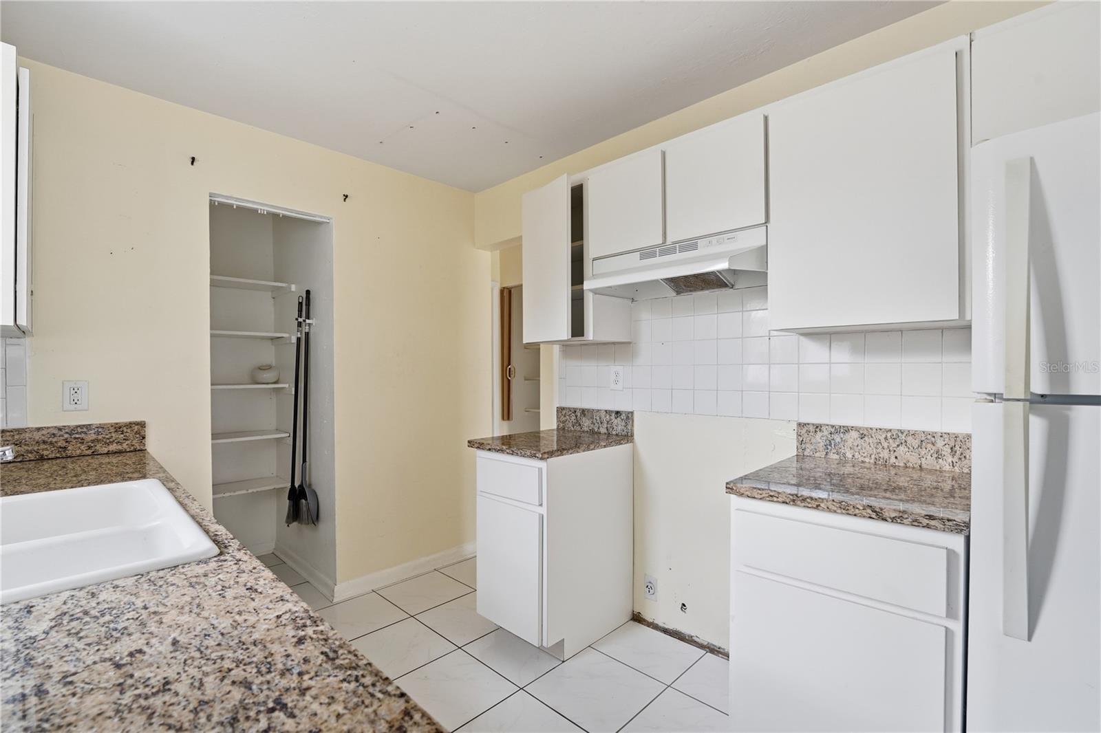 21123 Glendale Avenue, FL