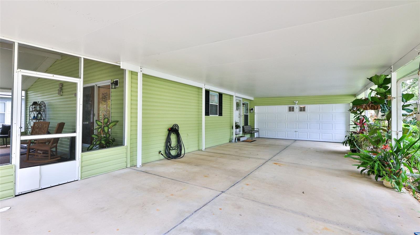 380 Marsh Landing Loop, FL