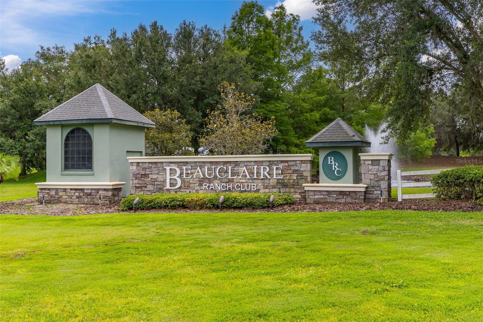 27037 Grand Oak Lane, FL