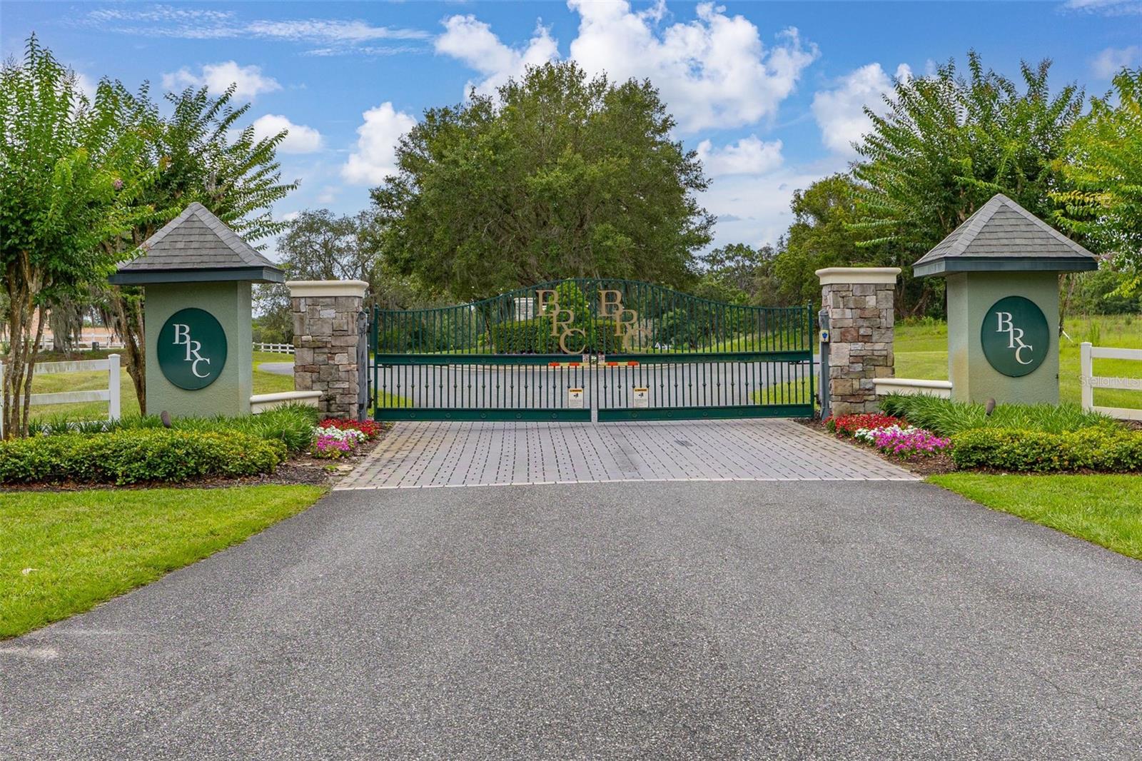 27037 Grand Oak Lane, FL
