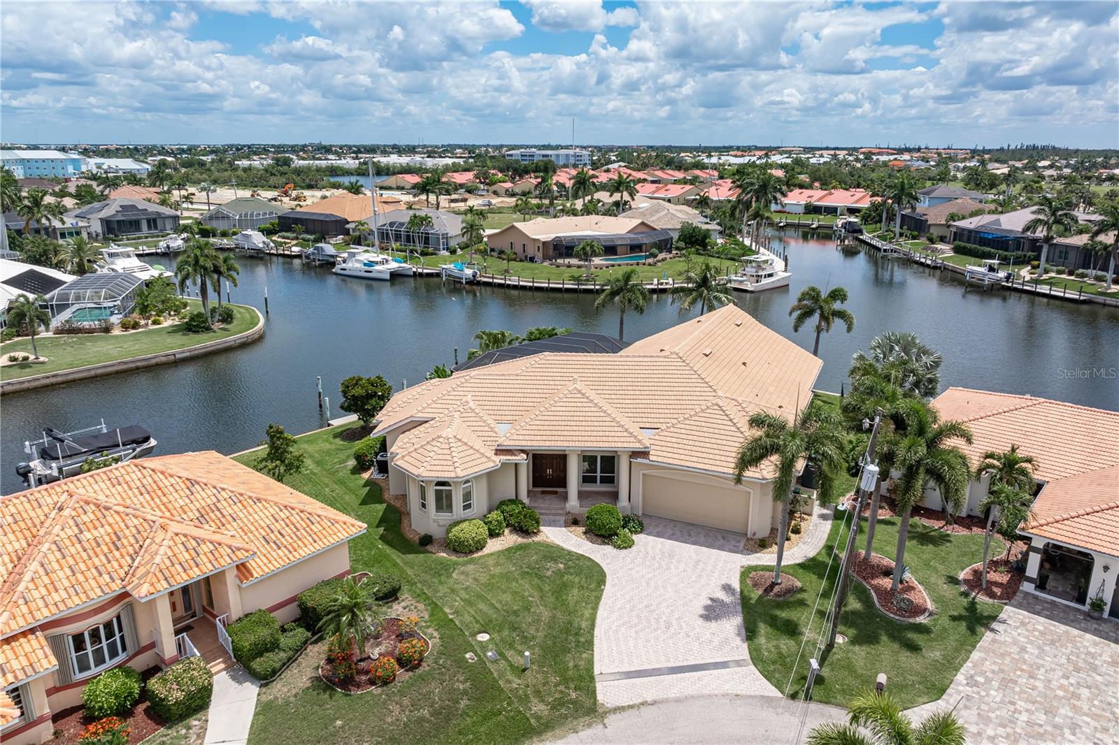 3366 Trinidad Court, FL