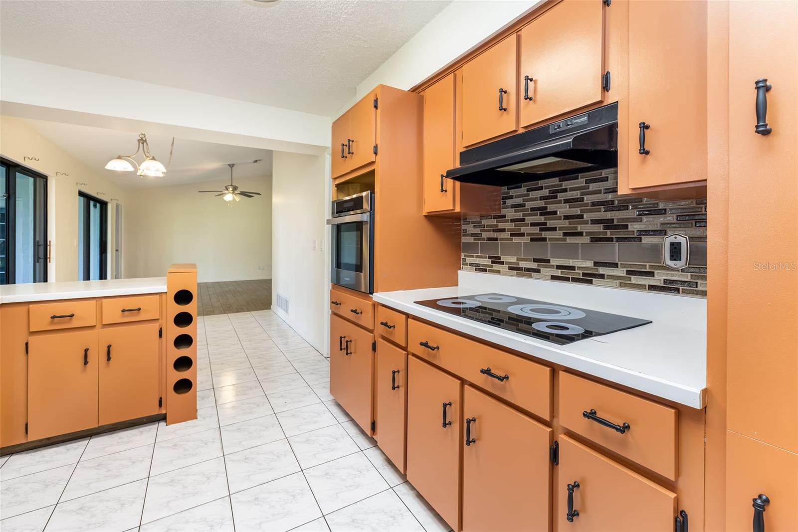 222 Parkview Drive, FL