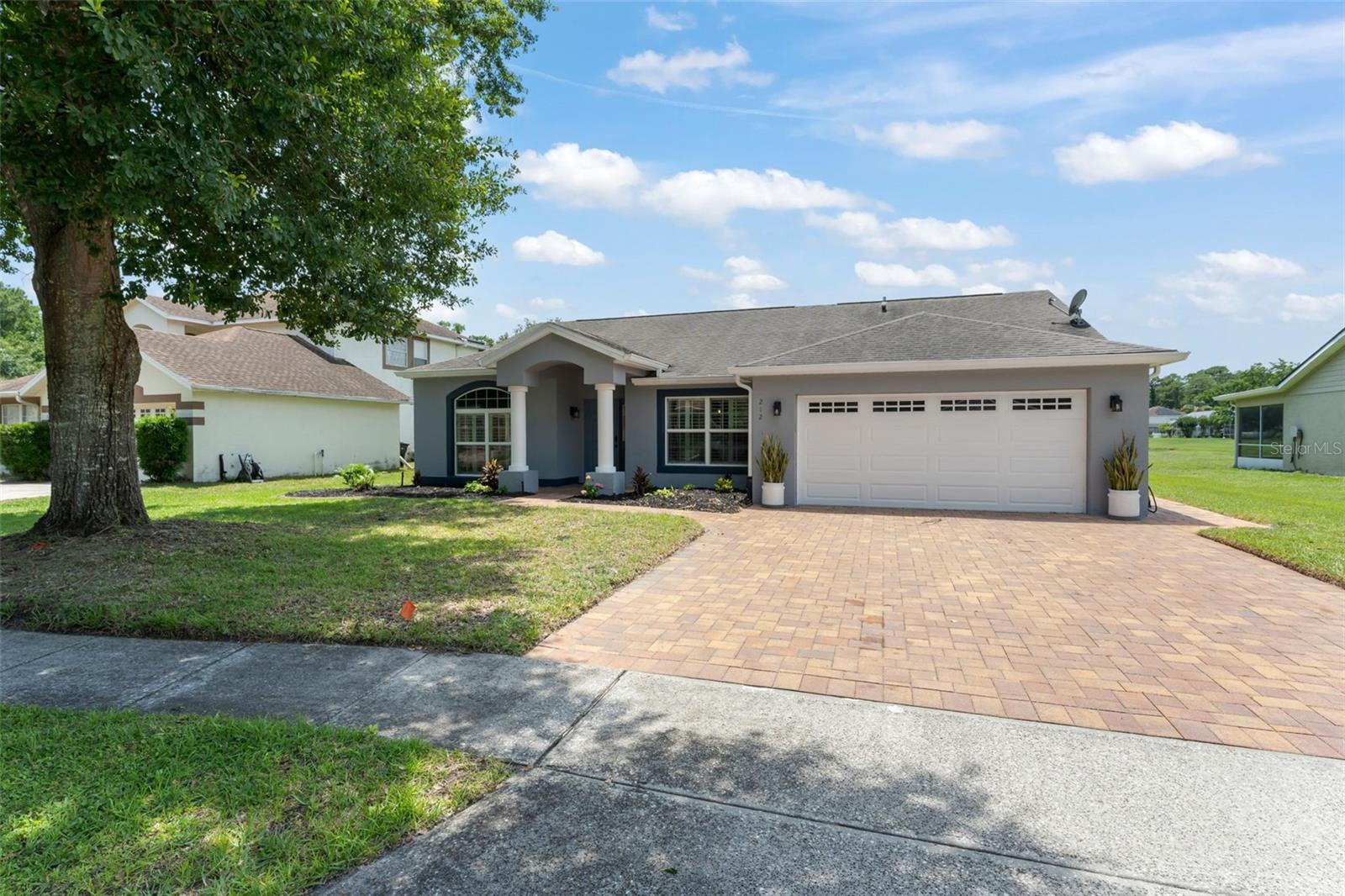 212 Soldiers Creek Place, FL