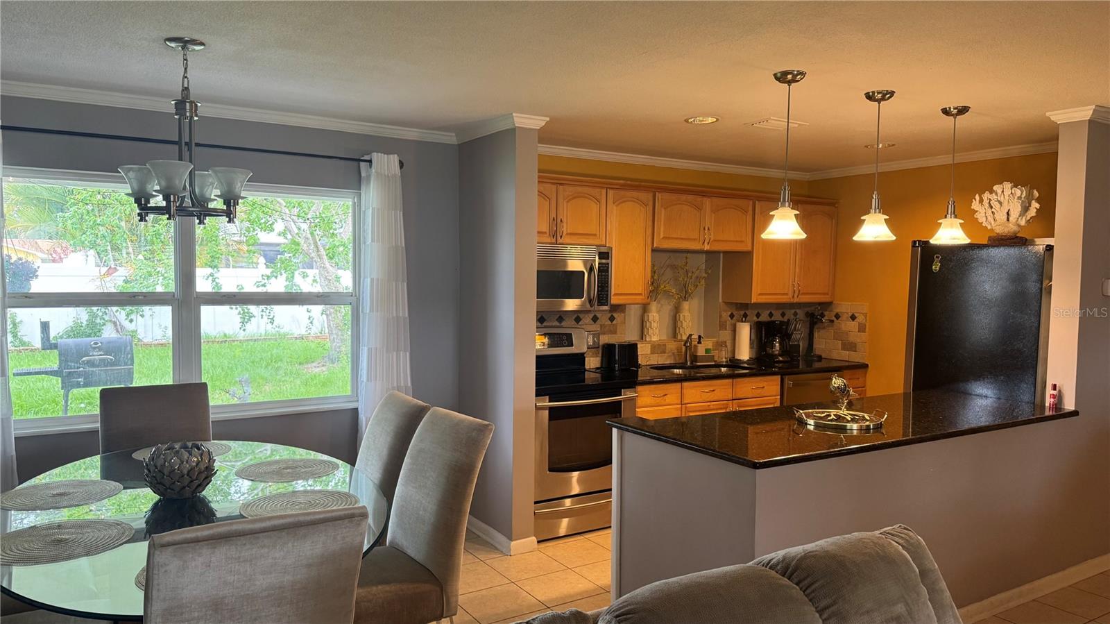 9652 Commodore Drive, FL