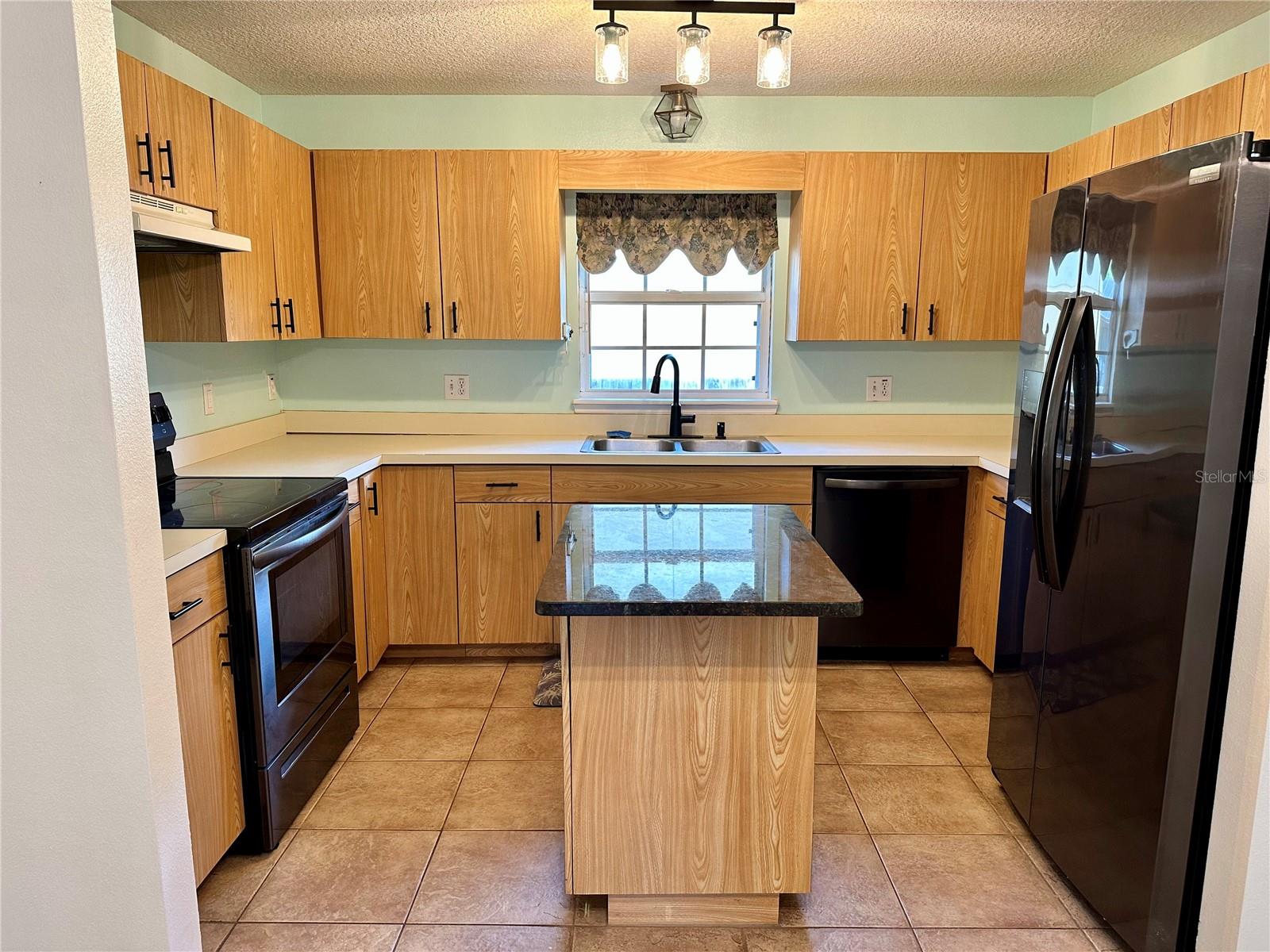 120 Champlain Drive, FL