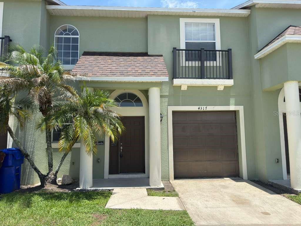 4317 Paradise Cove Court, FL