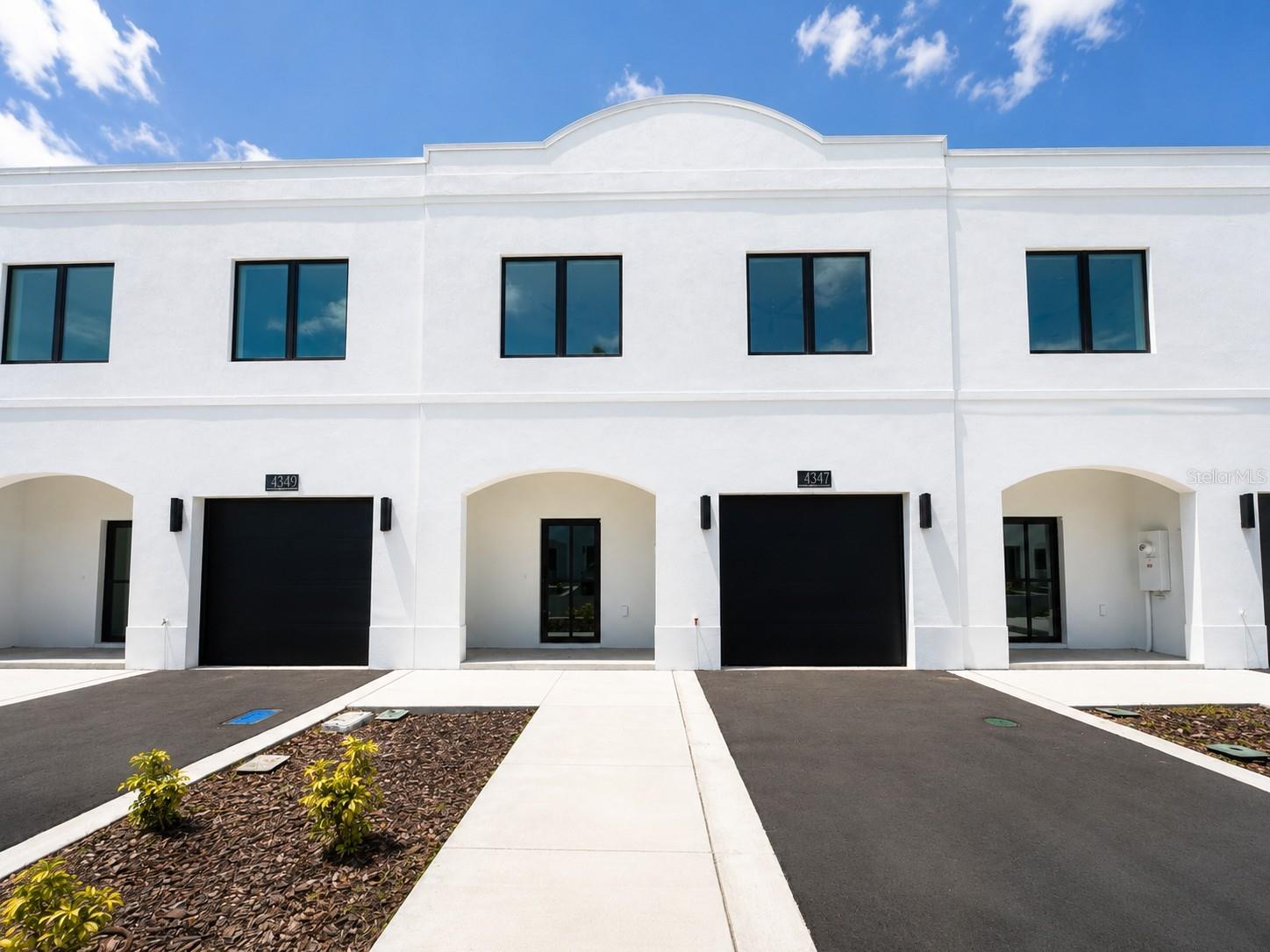 4347 Cambio Gardens Court, FL