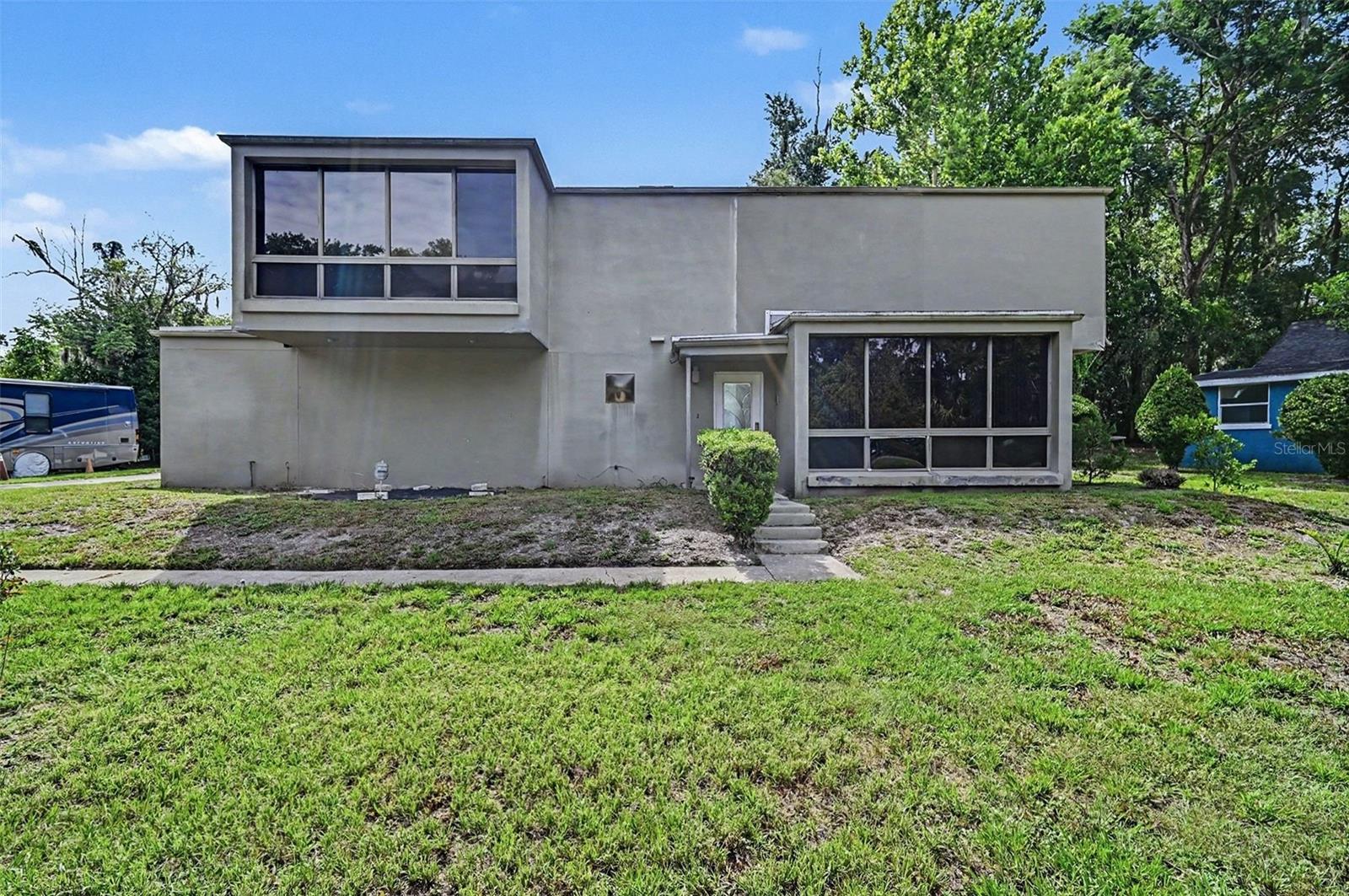 633 Delaware Avenue, FL