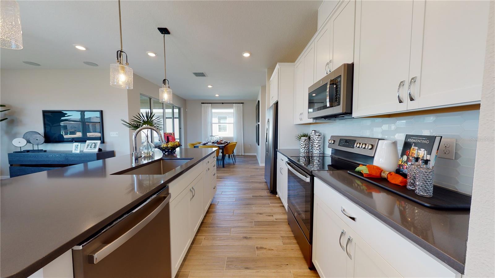 5311 Spring Maiden Circle, FL