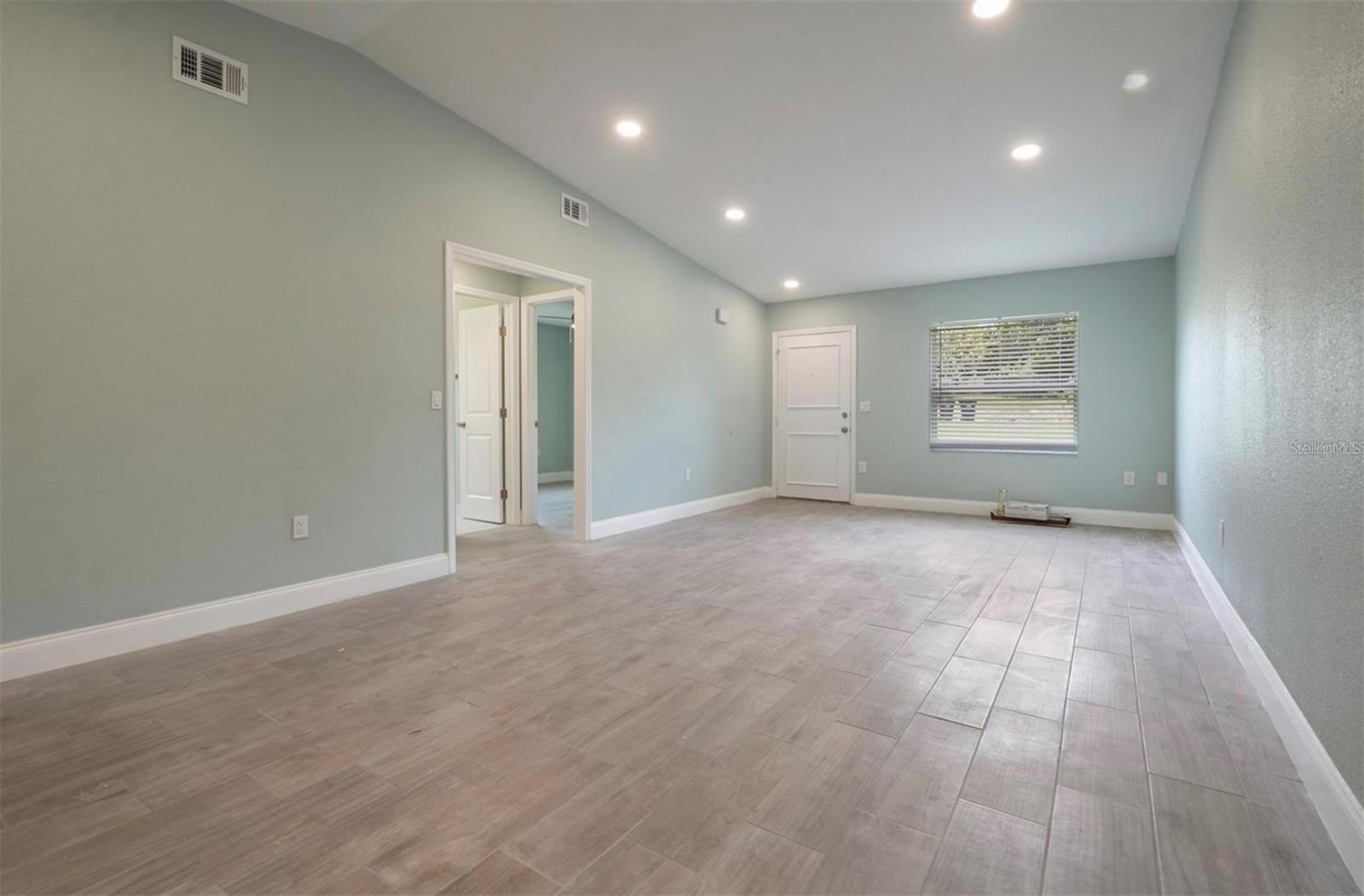 1184 Woodman Way, FL