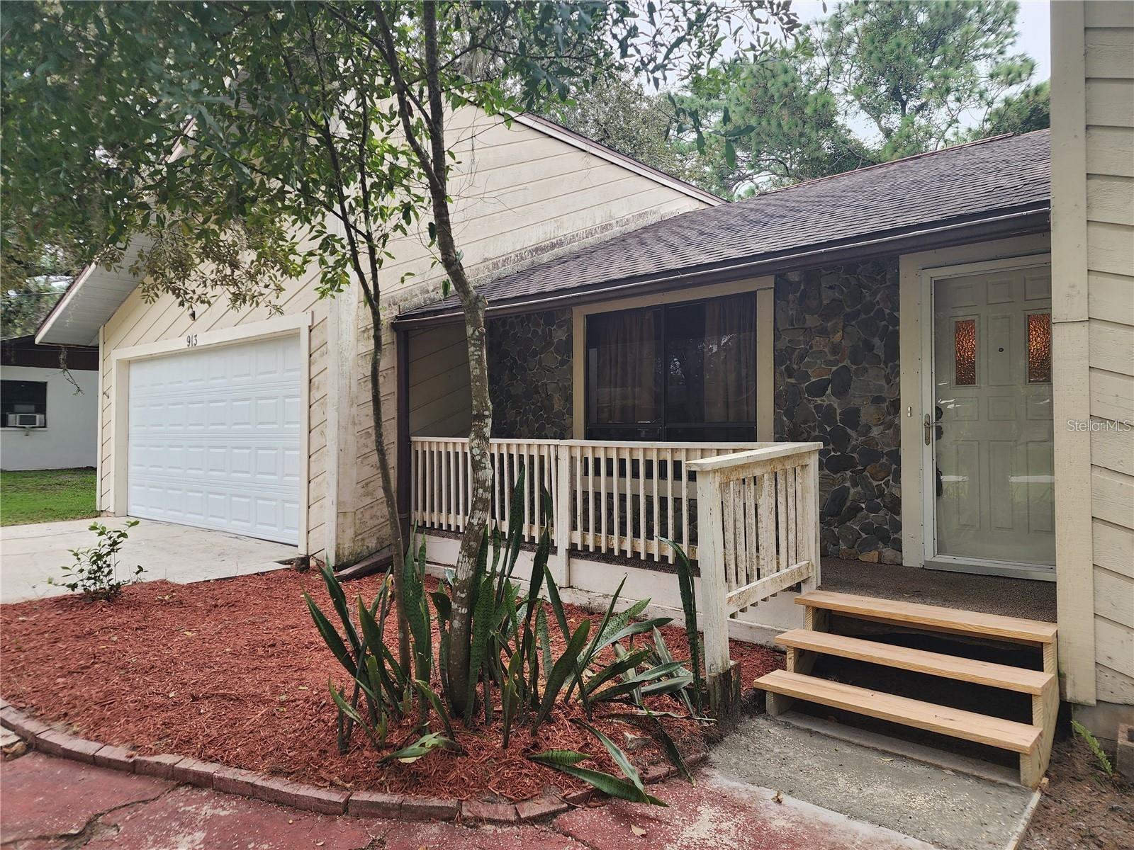 913 Russell Avenue, FL