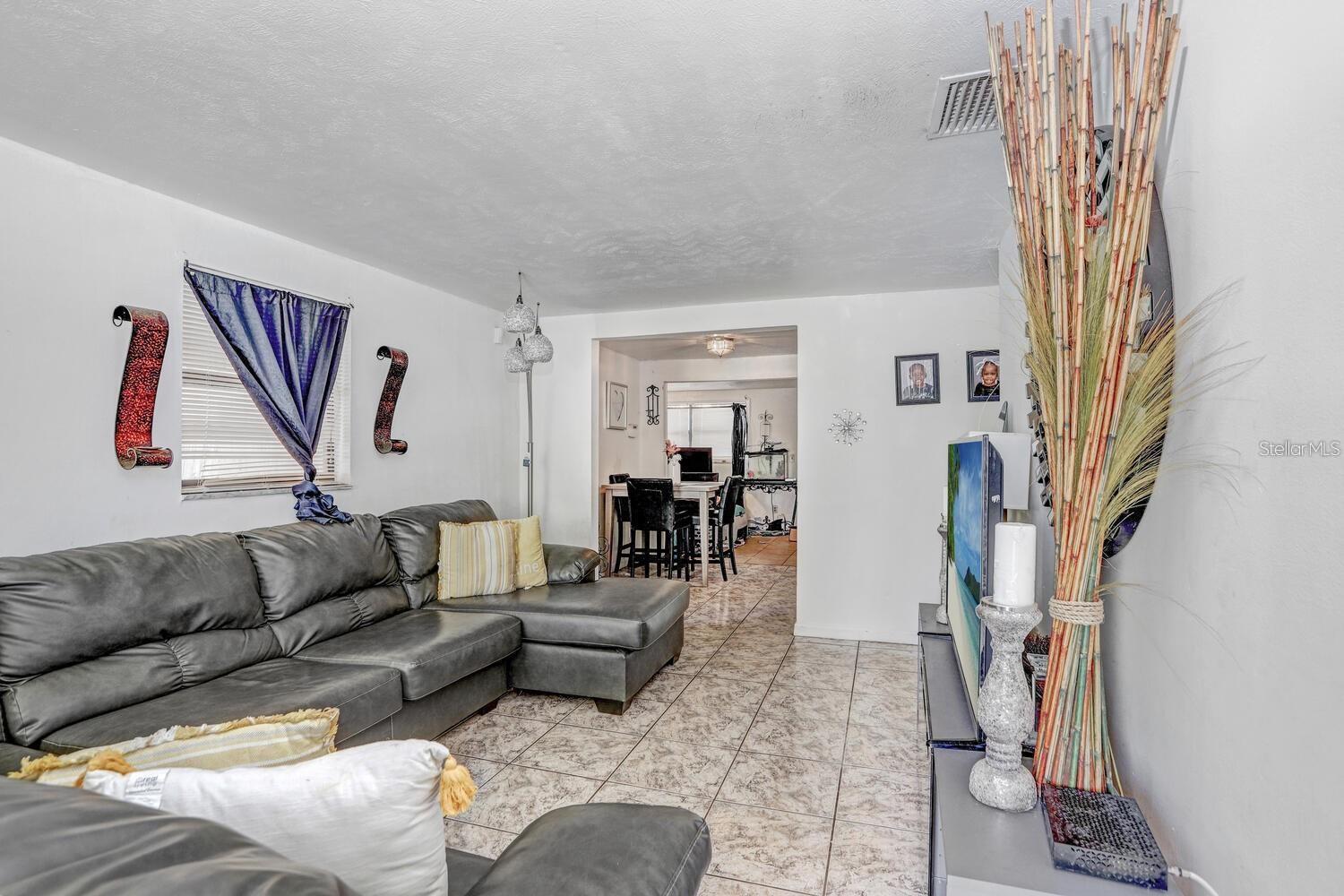 4833 Ashland Drive, FL