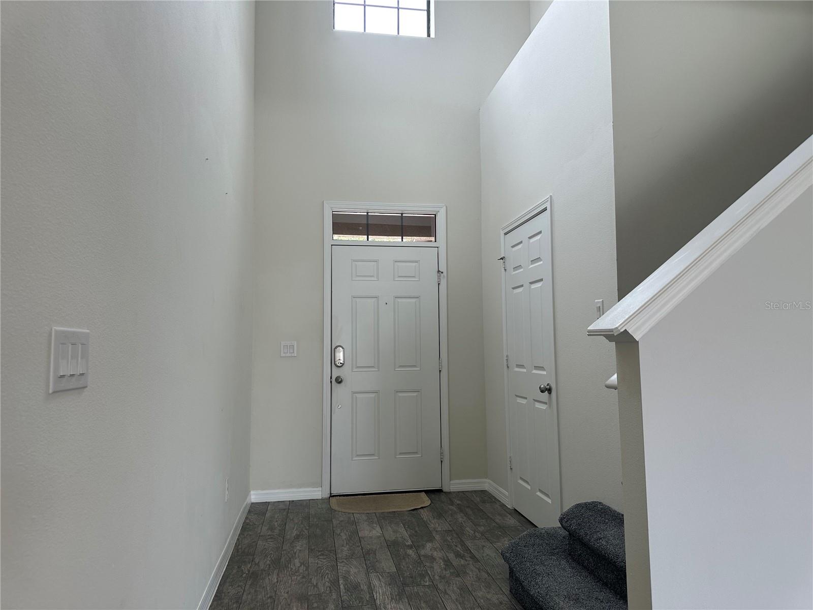 4515 Savannah Holly Place, FL
