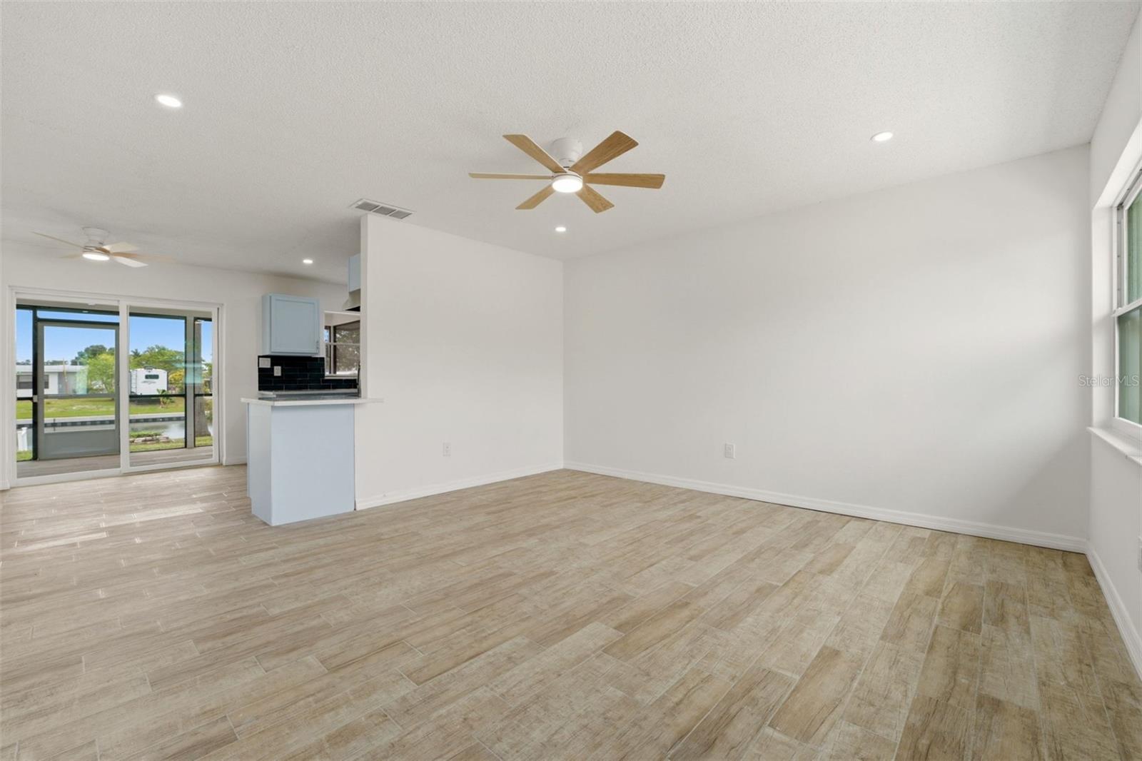 178 Dowling Avenue, FL