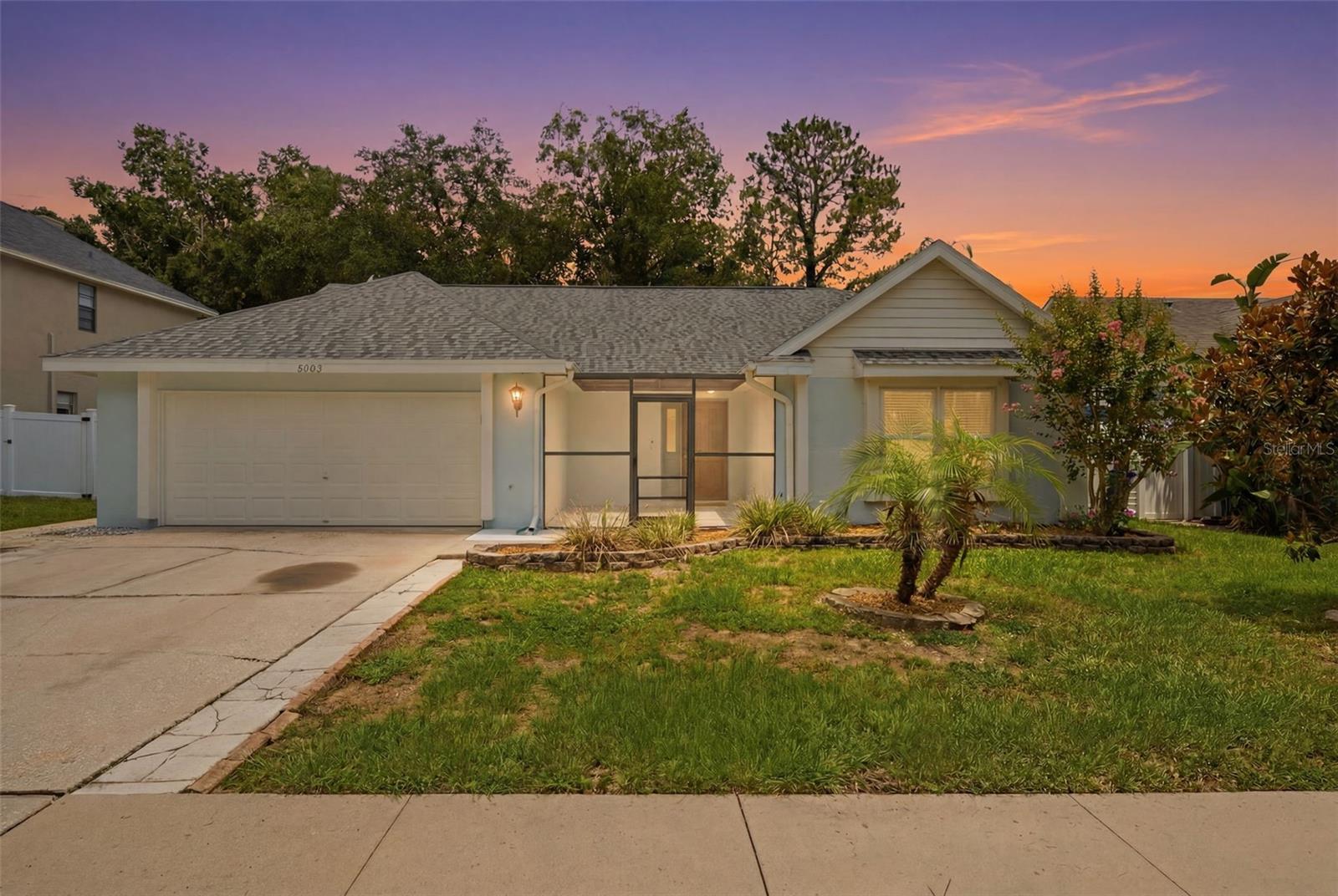 2023 Darlington Oak Drive, FL