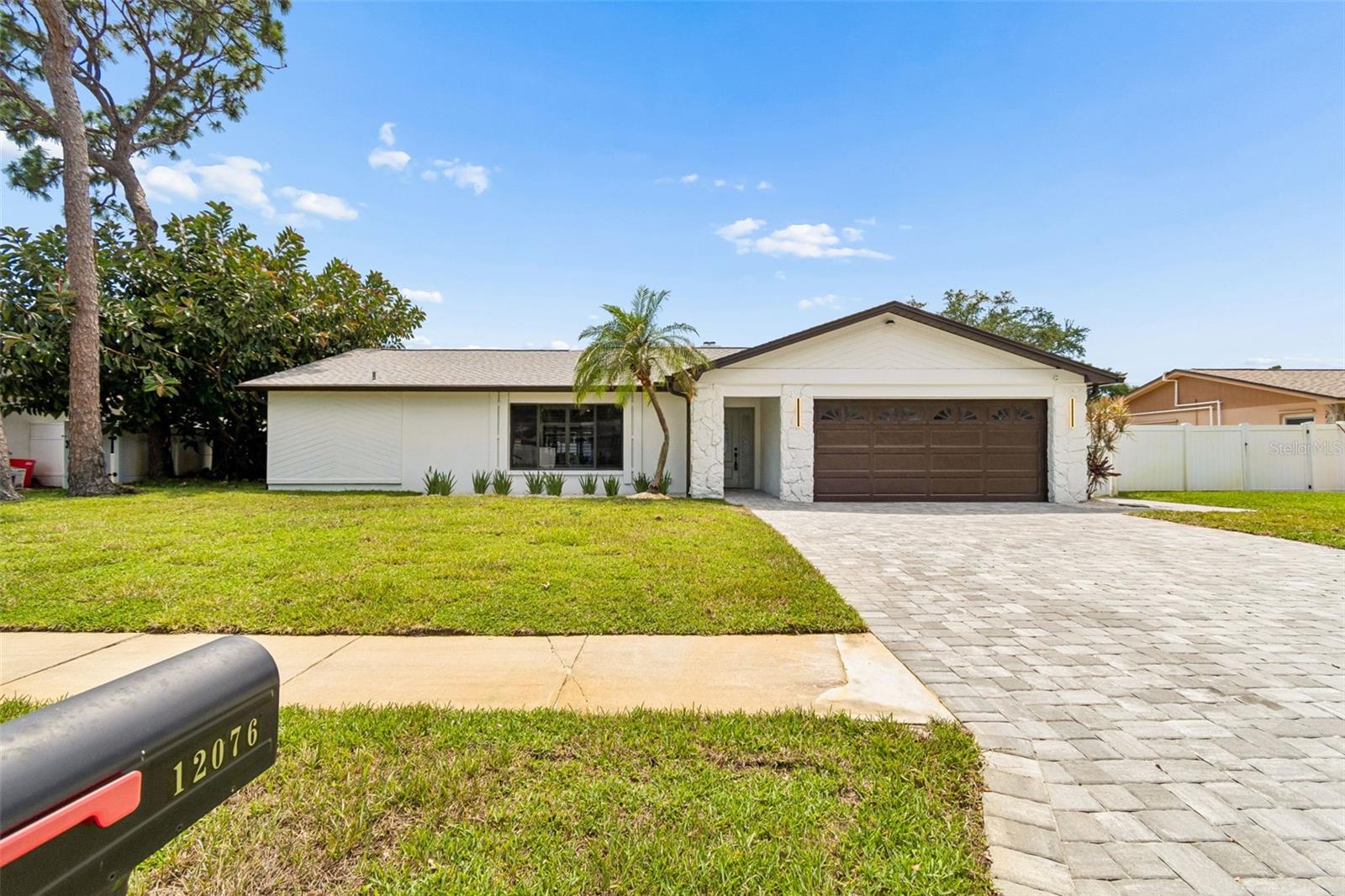 12076 92nd Way, FL
