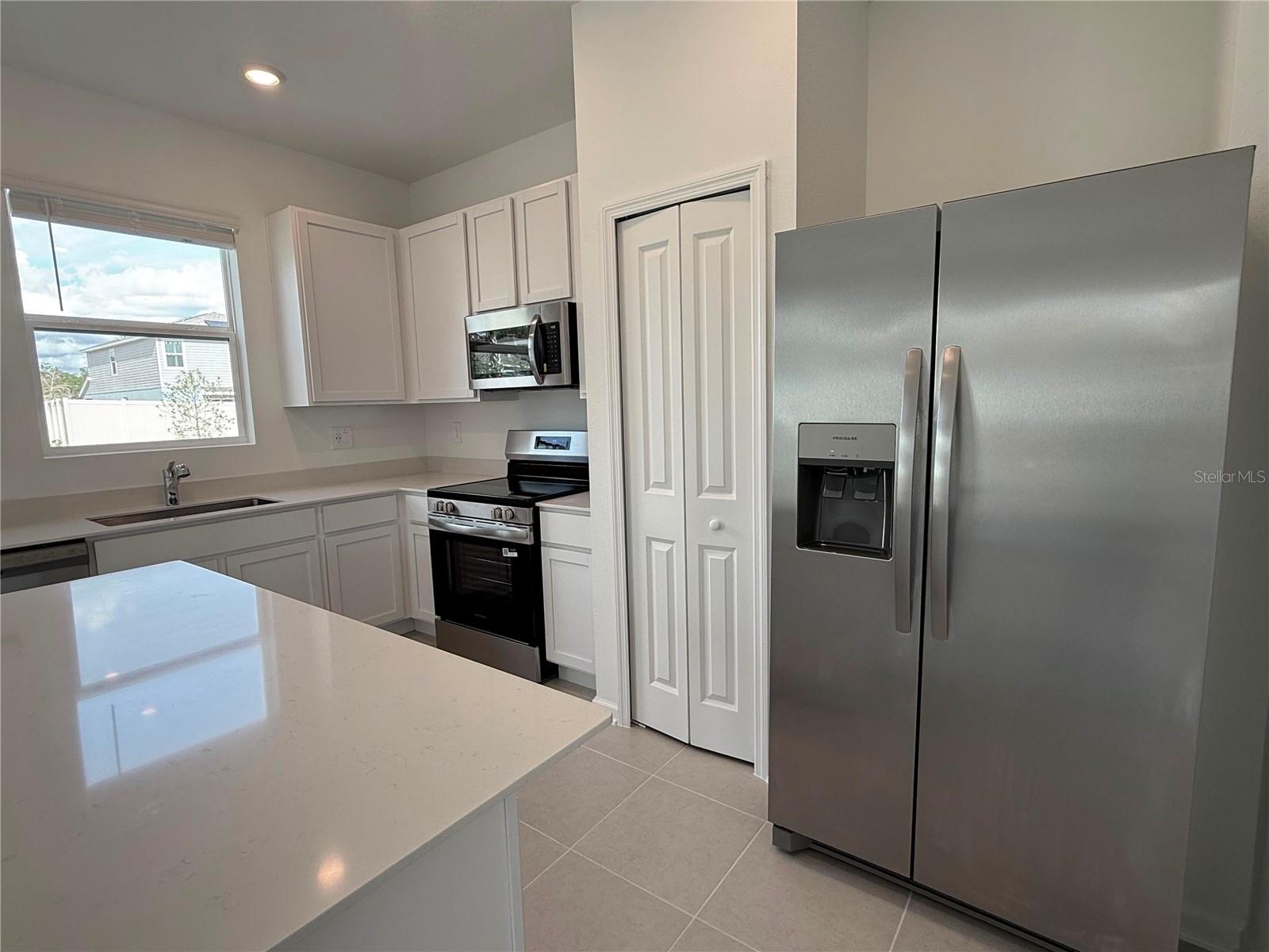 2747 Skyline Loop, FL