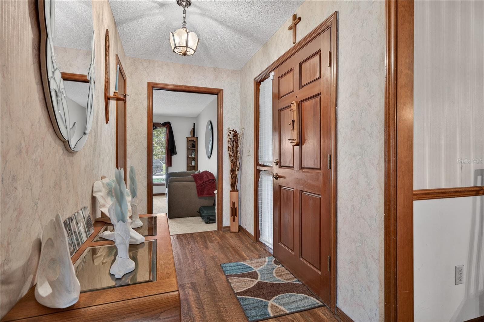 4922 Briar Oaks Circle, FL
