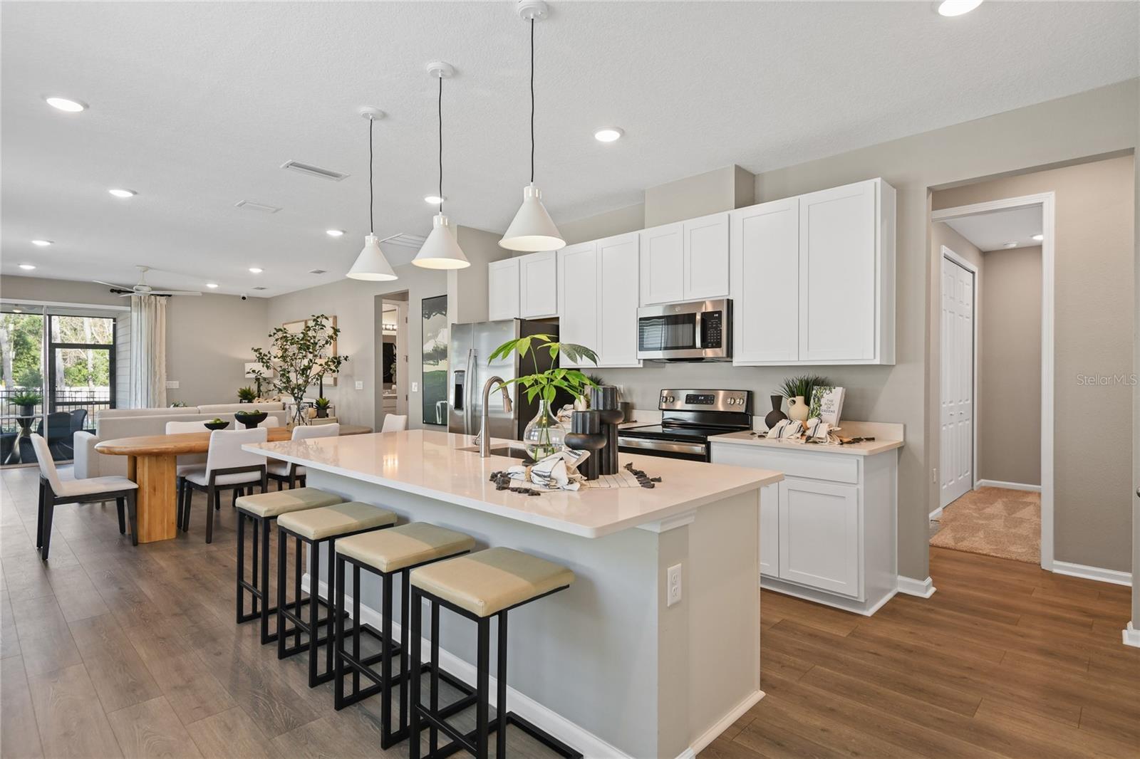 5862 Sunlit Bend Way, FL