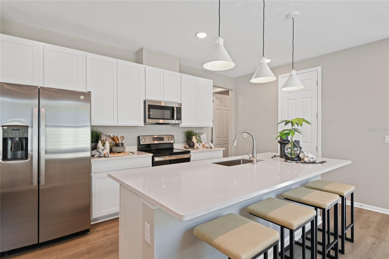 5862 Sunlit Bend Way, FL