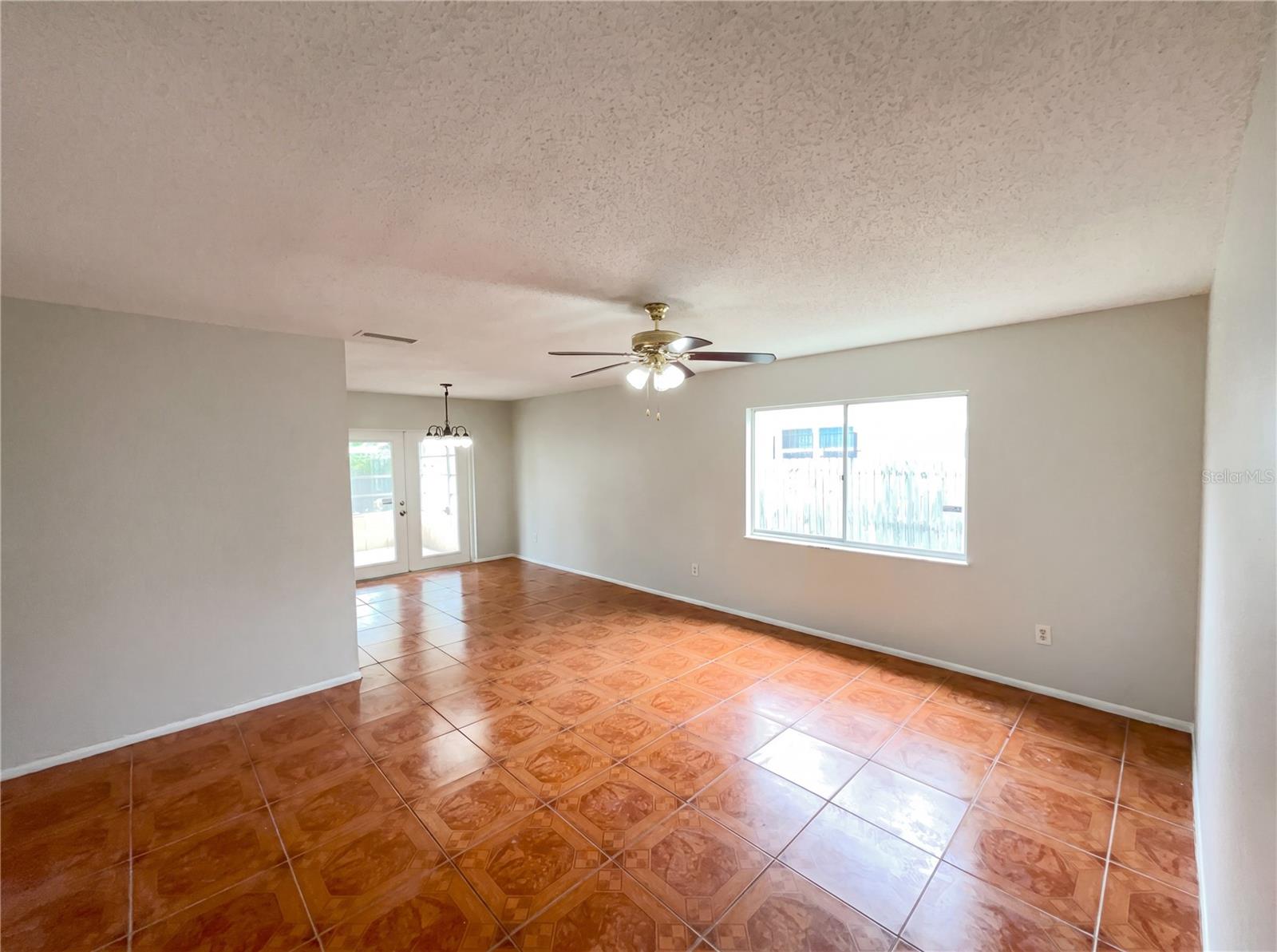 4805 Beacon Street, FL