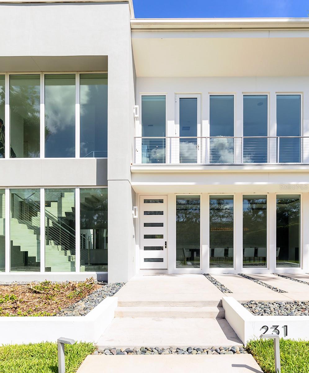 231 Chelton Circle, FL